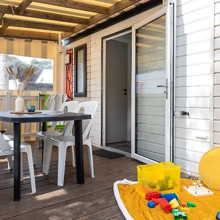 Mobil-home Avec Terrasse A - Api-1-52-917 Saint-Hilaire-de-Riez