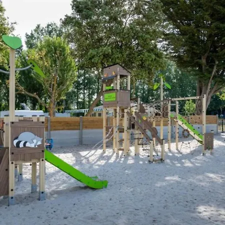 Campingplatz Mobil-home Avec Terrasse A - Api-1-52-917