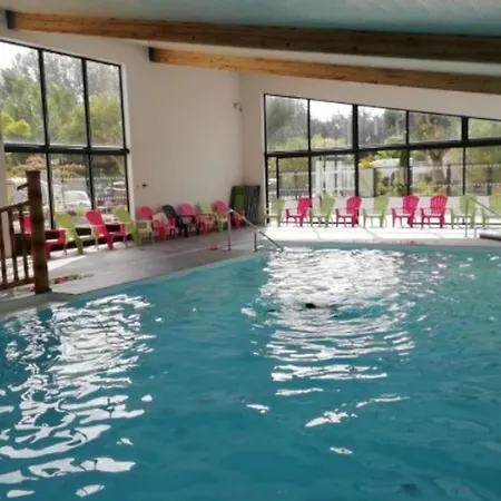 Mobil-home Avec Terrasse A - Api-1-52-917 Camping Saint-Hilaire-de-Riez