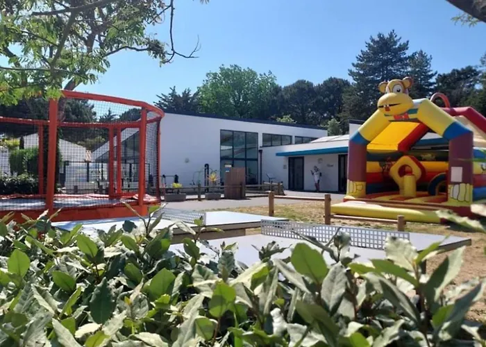 Campingplatz Mobil-home Avec Terrasse A - Api-1-52-917